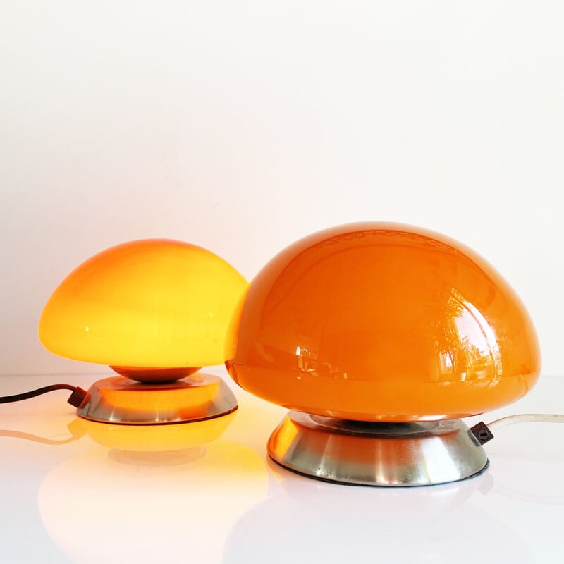 Paire de lampes vintage boutons Space Age orange. Italie 1970