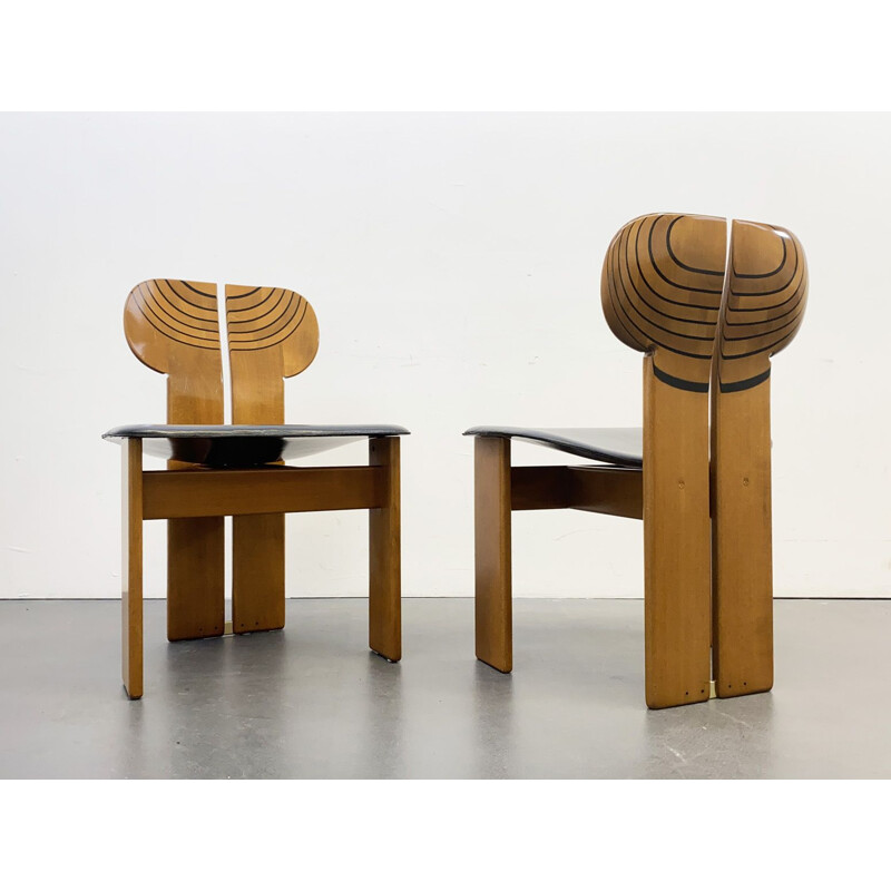 Pair of vintage Dining Chairs Africa Artona Series by Afra & Tobia Scarpa for Maxalto