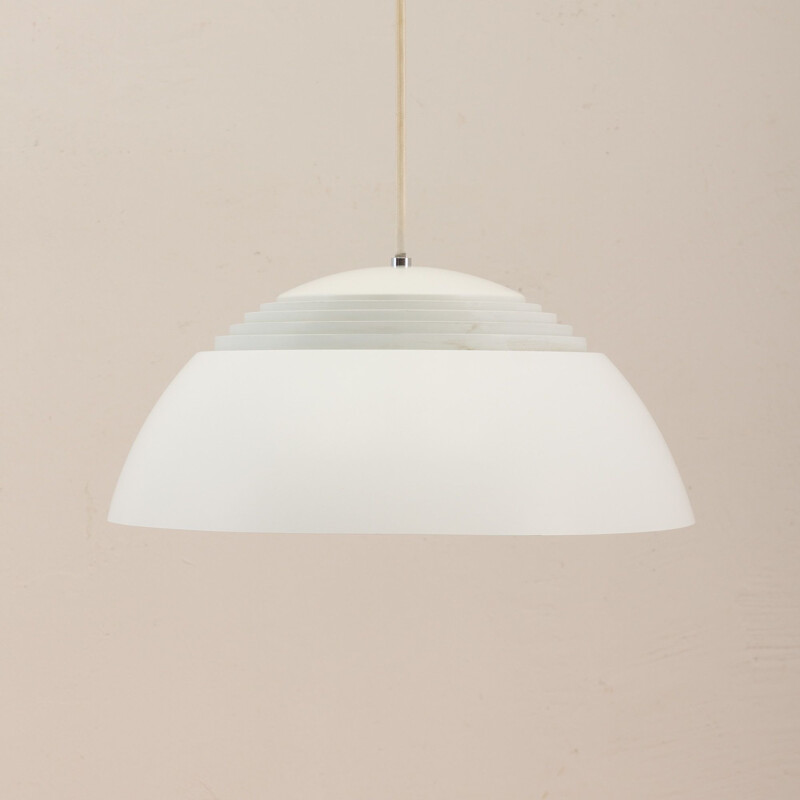 Small white vintage pendant lamp from the SAS Royal Hotel by Arne Jacobsen for Louis Poulsen 1950