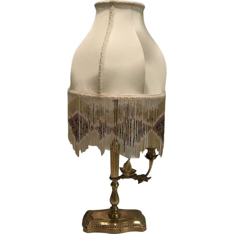Lampada da tavolo in ottone vintage con paralume a frange di seta