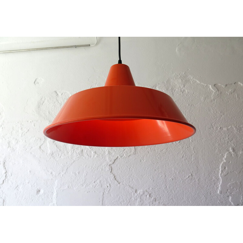 Vintage industrial red pendant lamp