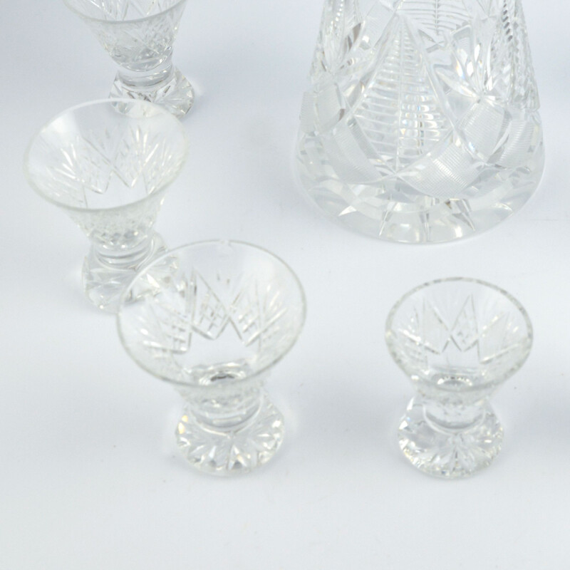 Vintage decanter and 7 crystal glasses from the Julia glassworks, Poland 1980