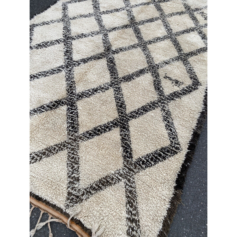 Berber Beni Ourain" vintage hand woven wool carpet