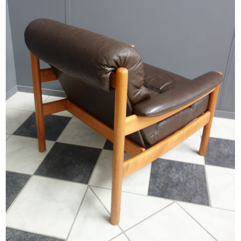 Vintage Brown Leather armchair 1970s