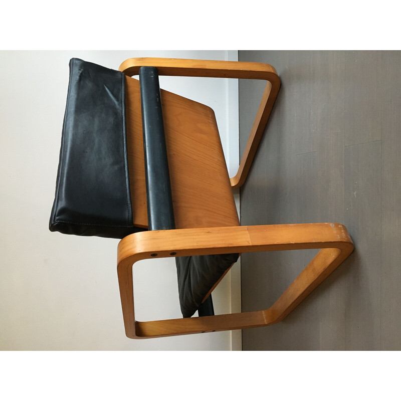 Pair of vintage Alvar Aalto lounge chair