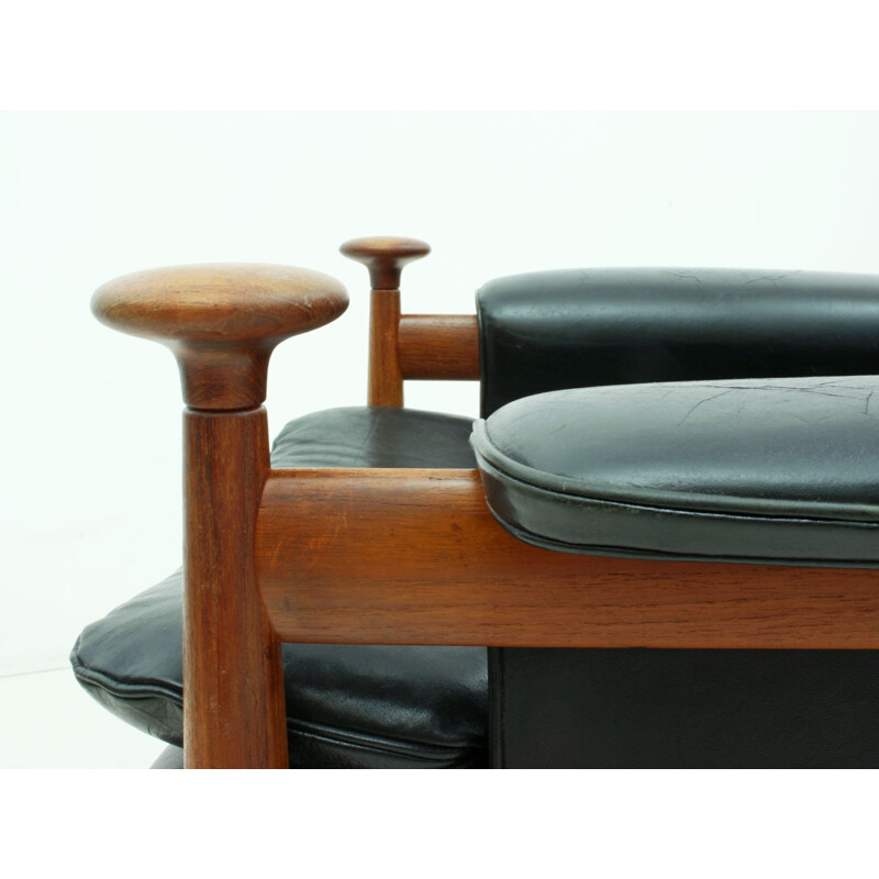 France & Son "Bwana" armchair in teak and black leather, Finn JUHL - 1962