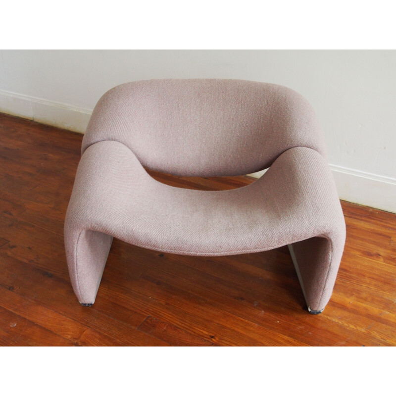 Vintage Groovy armchair by Pierre Paulin