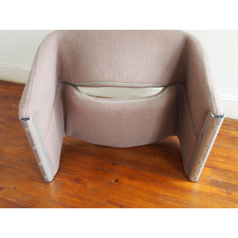 Vintage Groovy armchair by Pierre Paulin