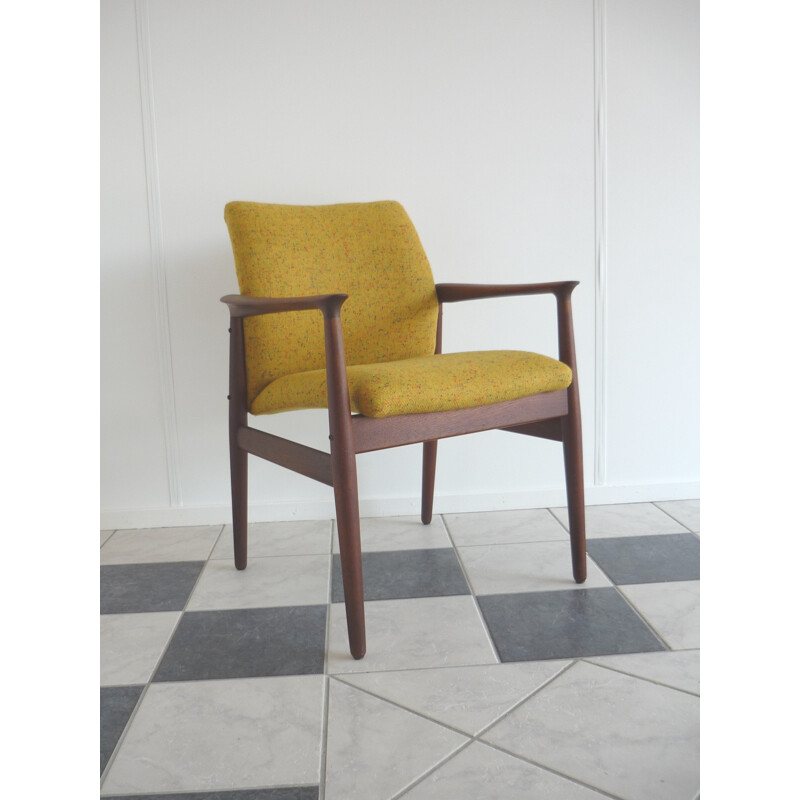 Danish Glostrup armchair in teak and yellow wool, Grete JALK - 1960s