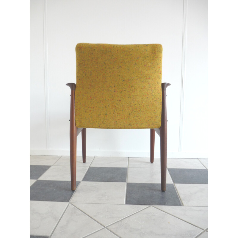 Danish Glostrup armchair in teak and yellow wool, Grete JALK - 1960s