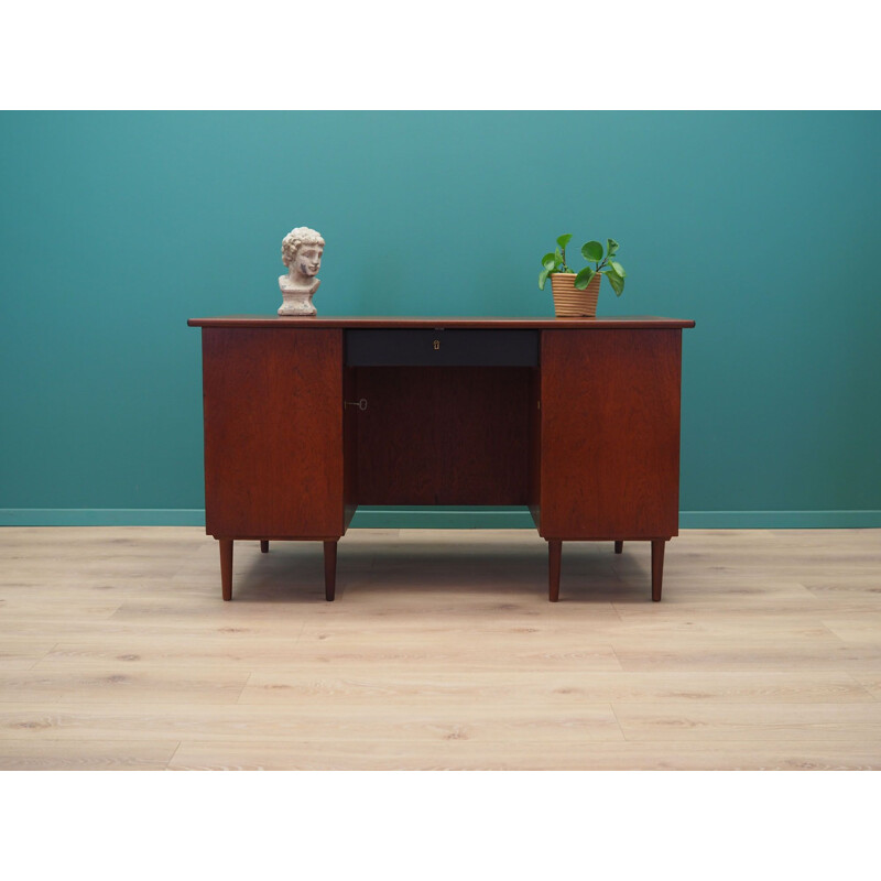 Vintage Walnut desk, Denmark 1960s