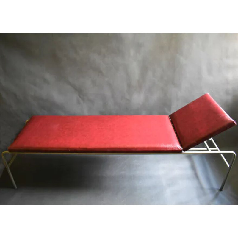 Vintage-Industriebett aus rotem Leder 1950