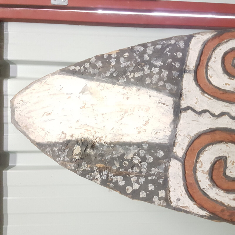 Vintage shield from Papua, Guinea 1950