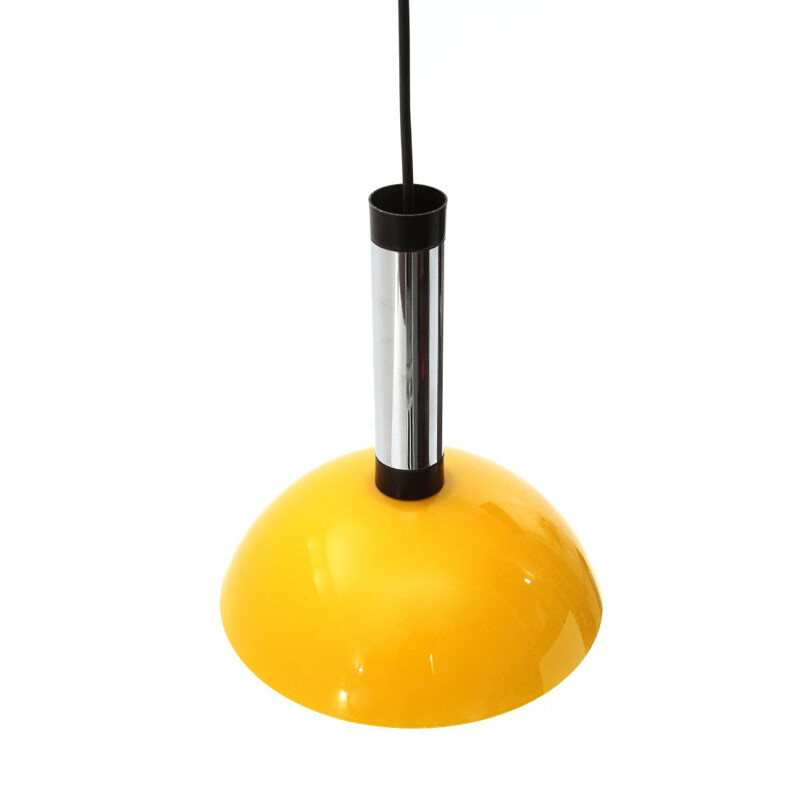 Lámpara colgante de vidrio amarillo y metal cromado, Italia 1960