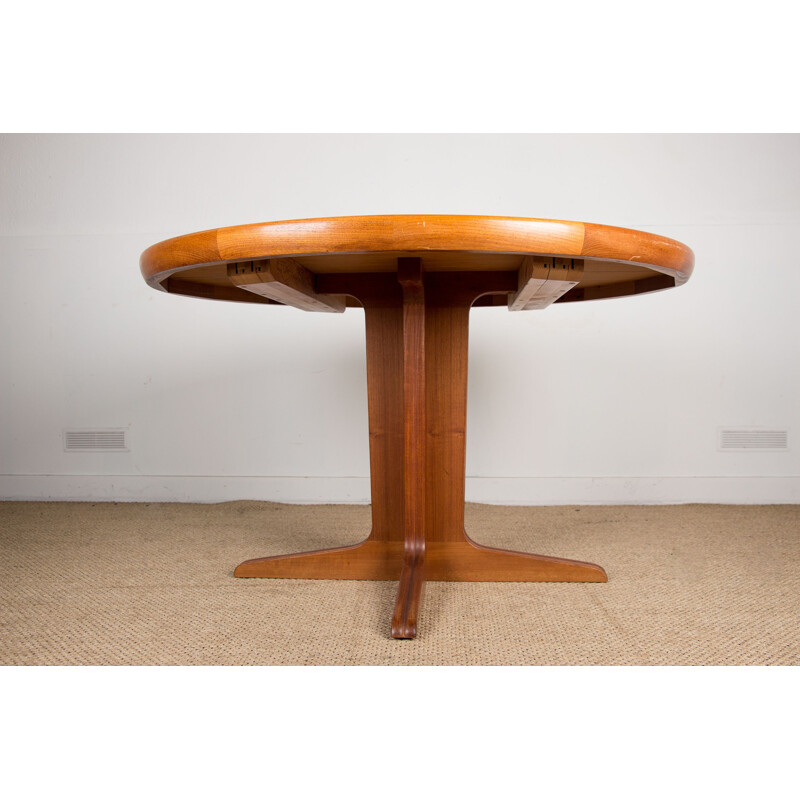 Vintage extensible teak table by Ib Kofod Larsen, Denmark 1960