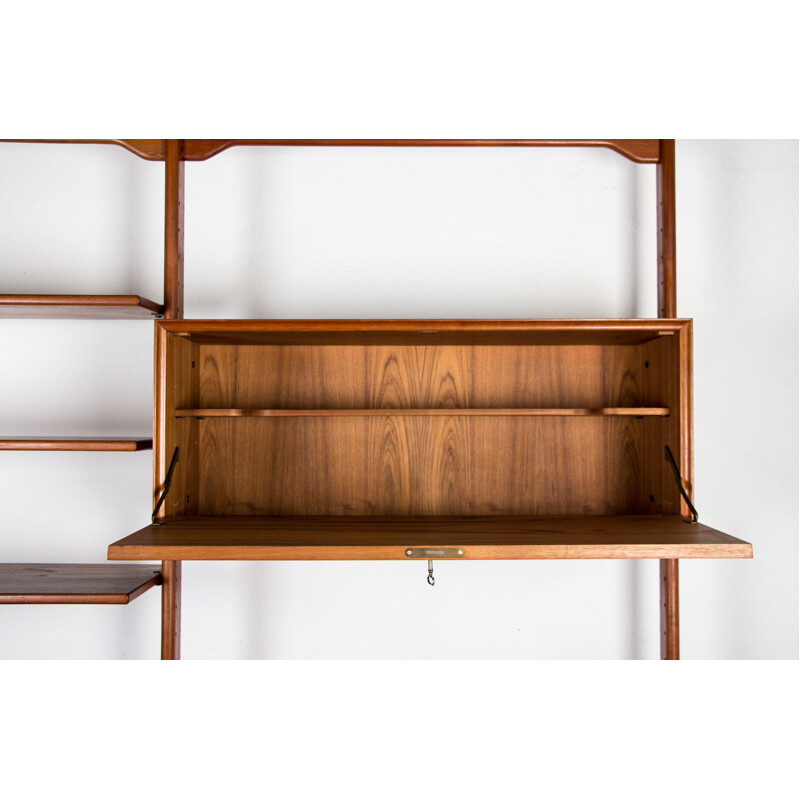 Large modular vintage teak shelf by Arne Hovmand Olsen for Jutex Danish