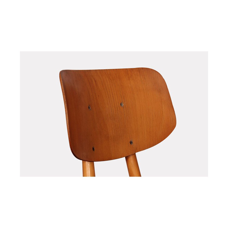 Vintage wooden chair by Ton, Czech Republic 1960s