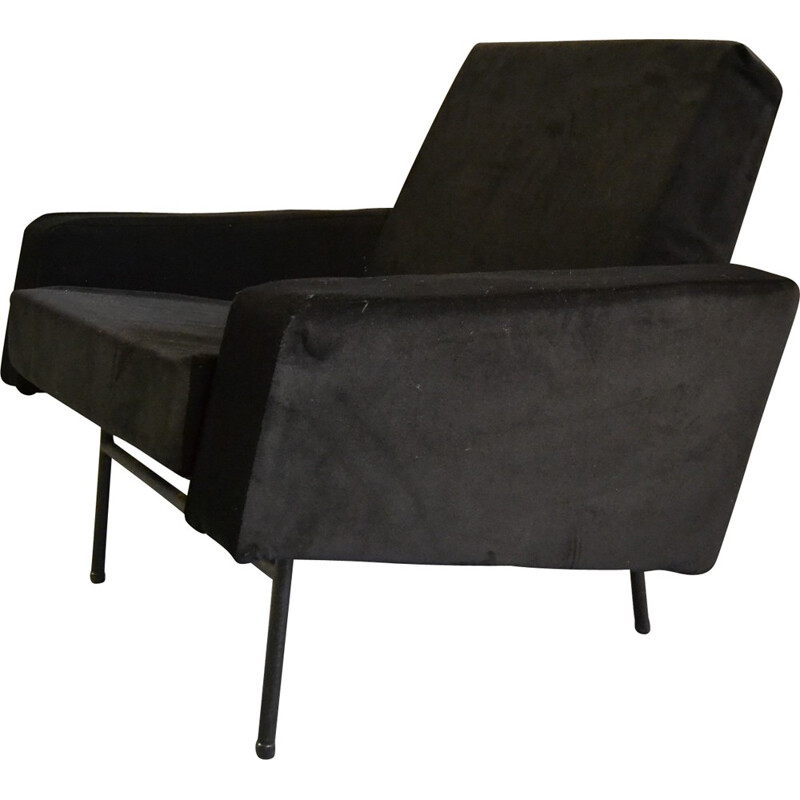 G10 Airborne armchairs in black fabric, Pierre GUARICHE - 1950s