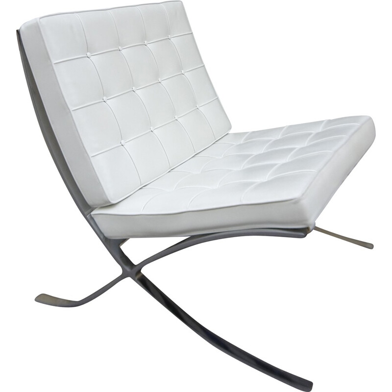 Knoll "Barcelona" low chair in white leather and chromed steel, Mies Van Der ROHE - 1980s