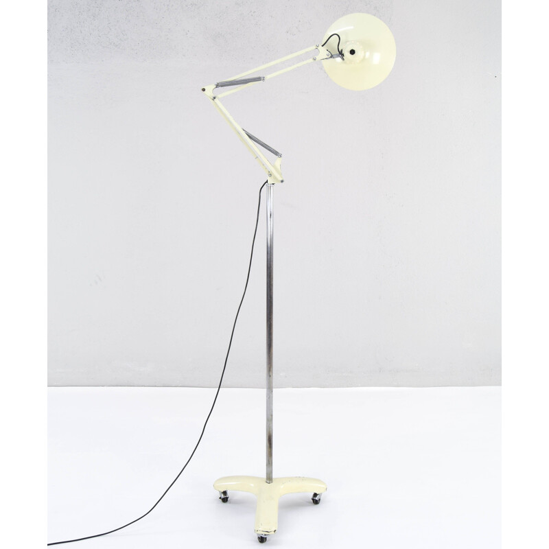 Vintage Industrial Medical Lamp Faro model of Fase, Spain 1970s