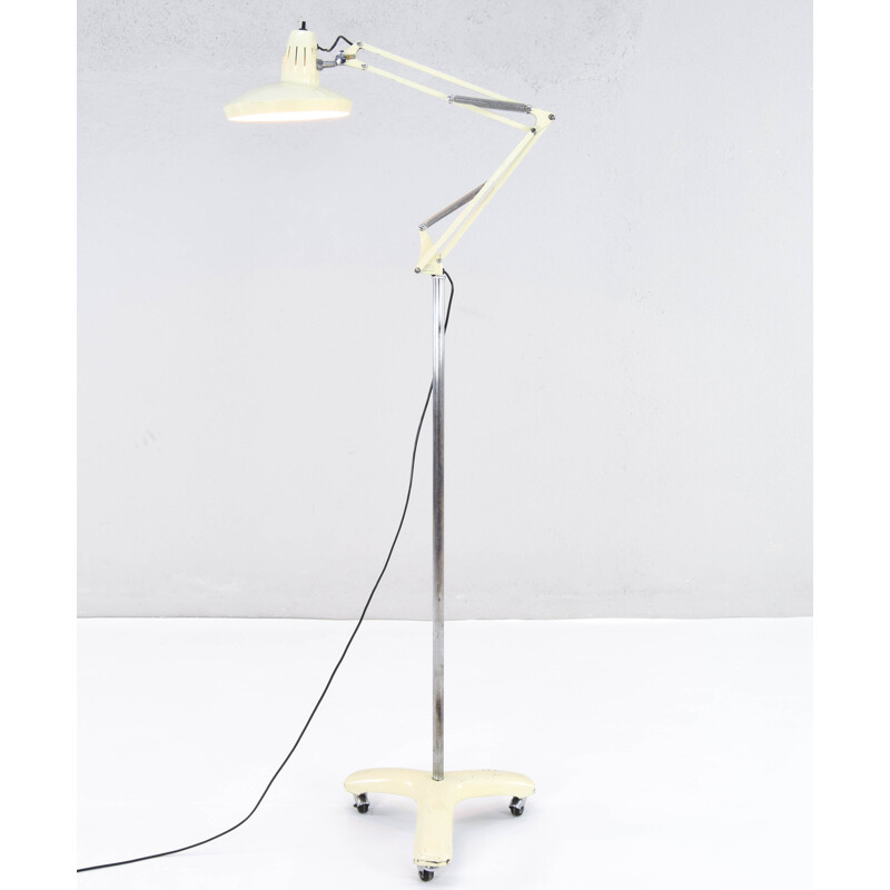 Vintage Industrial Medical Lamp Faro model of Fase, Spain 1970s