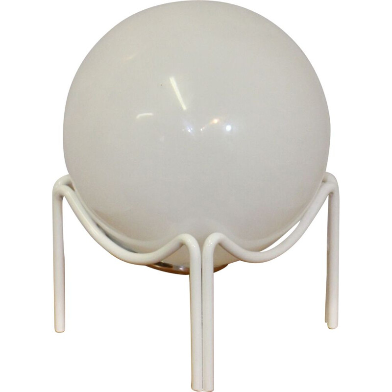 Witte opaline bolvormige vintage lamp, 1970