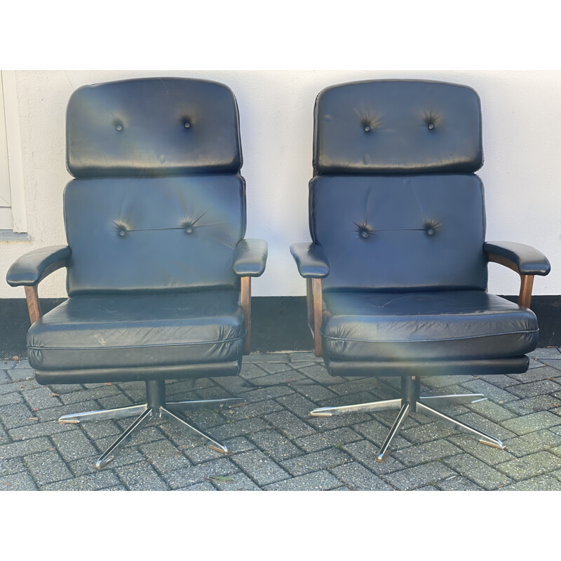 Pair of vintage "King" Arm Chairs by Andre Vandebeuck for Strassle 1960s