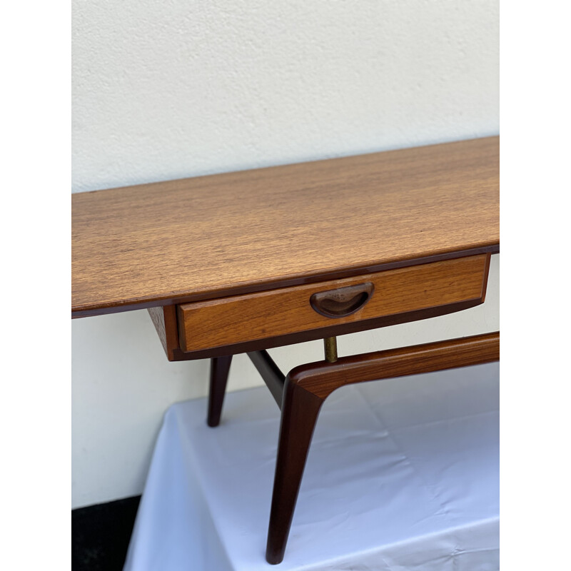 Table de salon vintage Louis van Teeffelen à double tiroir
