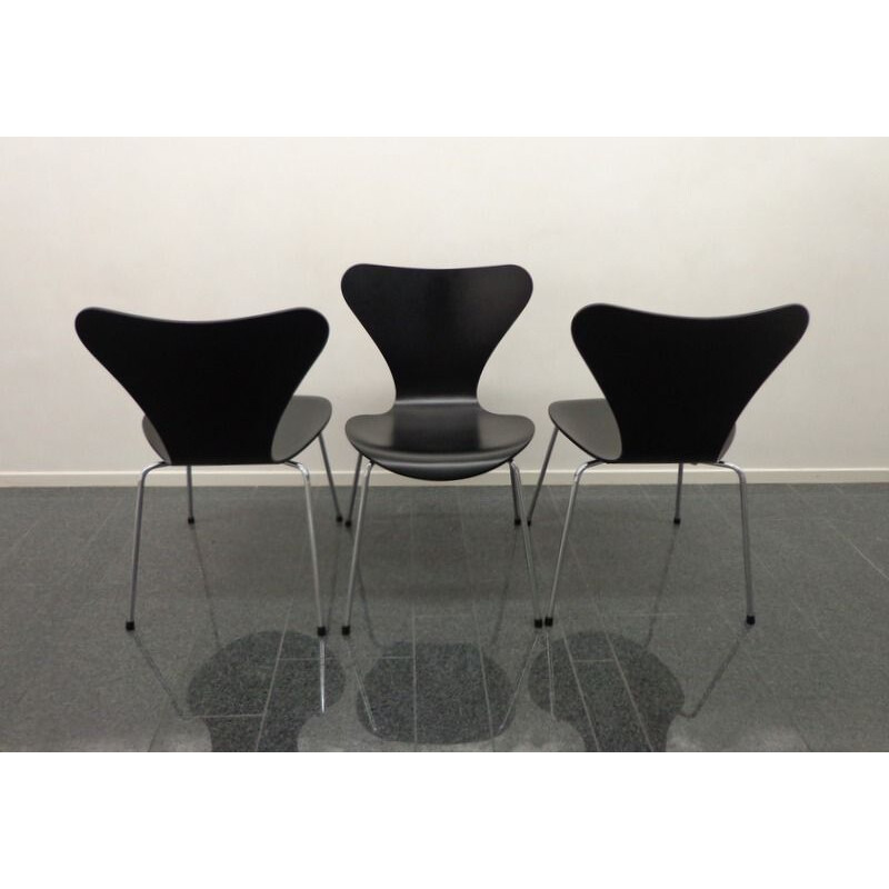 Set of 3 vintage Chair by Arne Jacobsen for Fritz Hansen 1970s