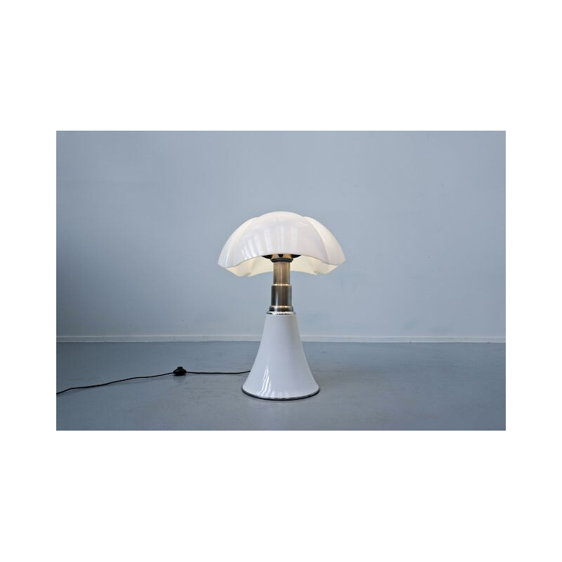 Vintage Gae Aulenti "Pipistrello" Lamp For Martinelli Luce