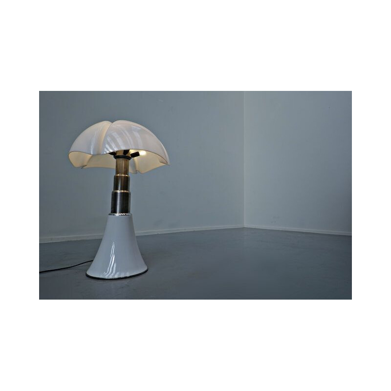 Lampe vintage Gae Aulenti "Pipistrello" pour Martinelli Luce