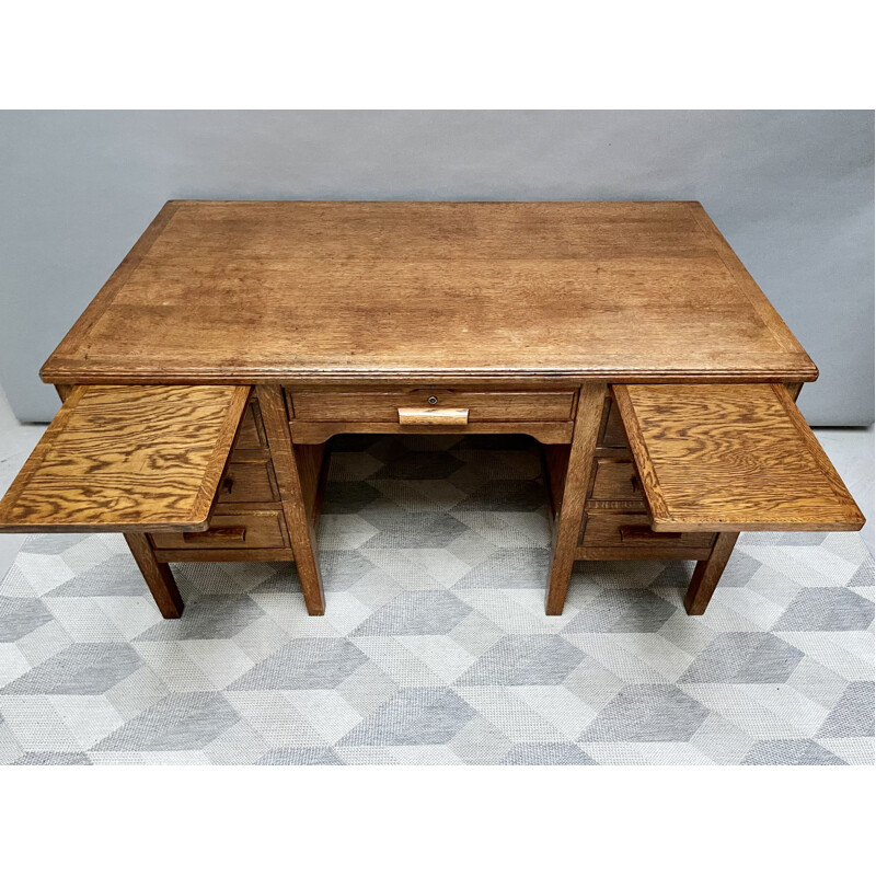 Grand bureau vintage en bois avec tiroirs en chêne 1950