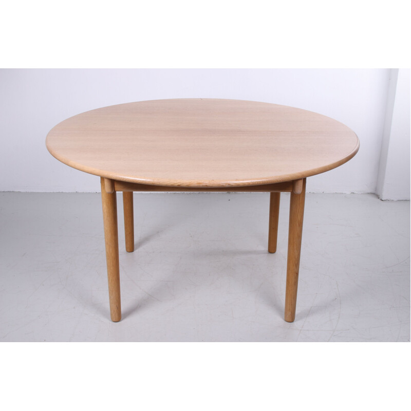 Vintage dining room table by Hans J Wegner 1970s