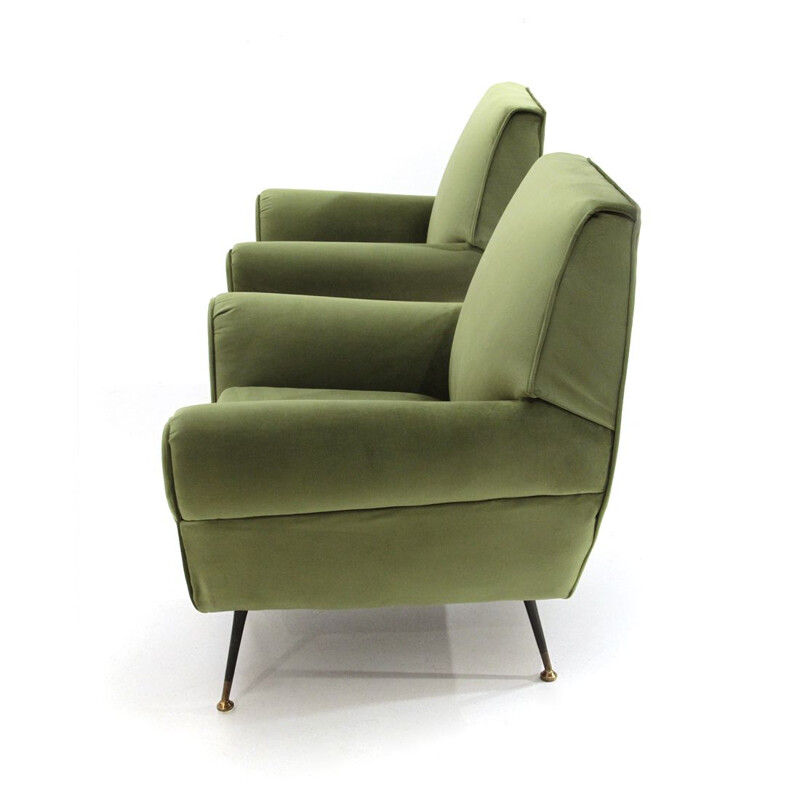 Paire de fauteuils vintage en velours vert , Italie 1950