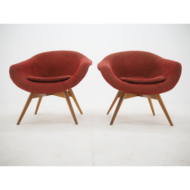 Pair of vintage armchairs in wood and synthetic sheepskin by Miroslav Navratil, Czechoslovakia 1960