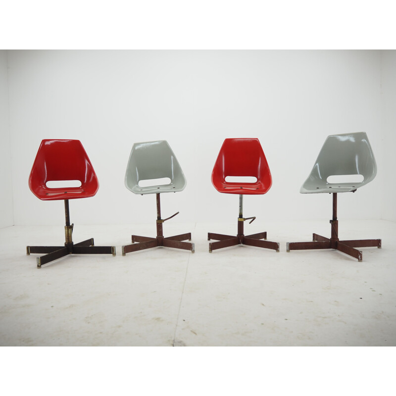 Set van 4 vintage industriële stoelen, 1960