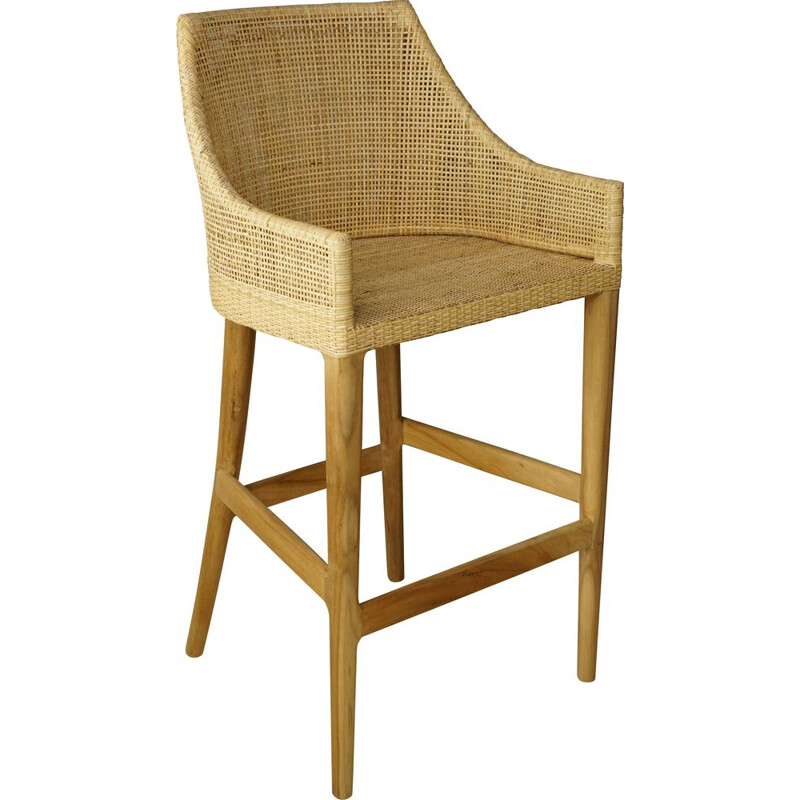Vintage stool in wood and woven rattan