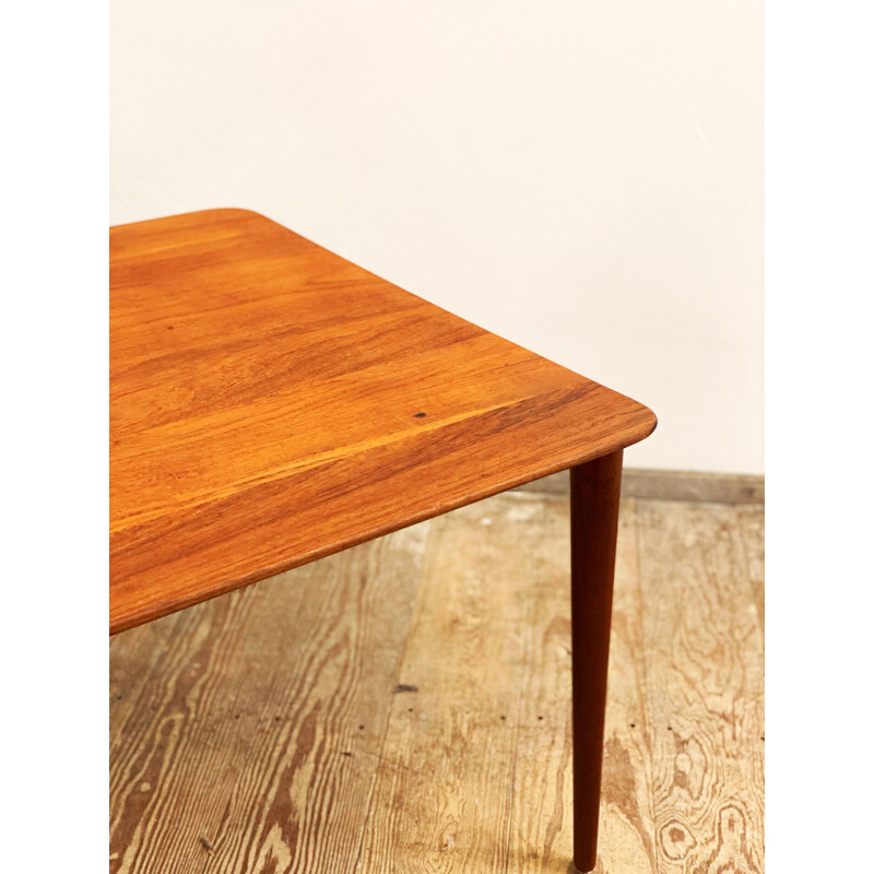 Tavolino vintage in teak di Peter Hvidt e Orla Mølgaard Nielsen per France et fils, 1950