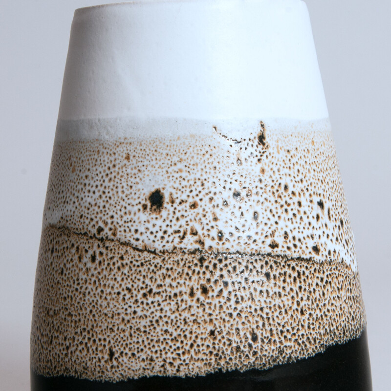 Vintage Vase in black and white glaze by Noriko Nagaoka, England