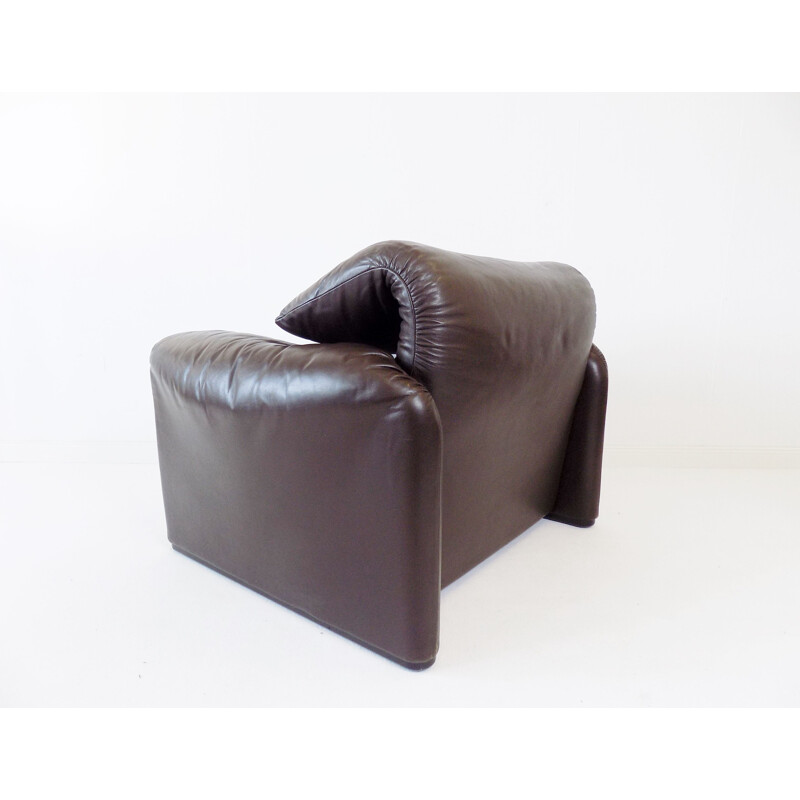 Vintage Cassina Maralunga leather armchair brown by Vico Magistretti 1970s