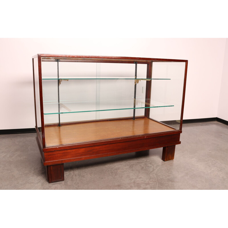 Vintage display cabinet in solid wood & glass, England 1930s