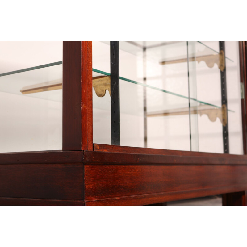 Vintage display cabinet in solid wood & glass, England 1930s