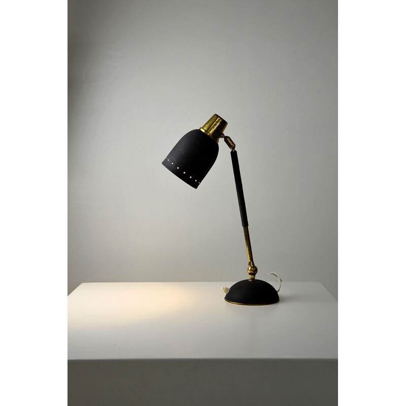 Vintage articulated lamp in brass and lacquered aluminium, Italy 1950s