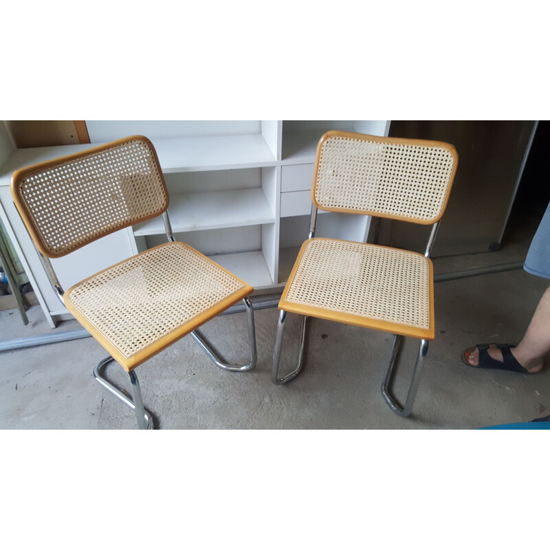 Paire de chaises vintage cannées