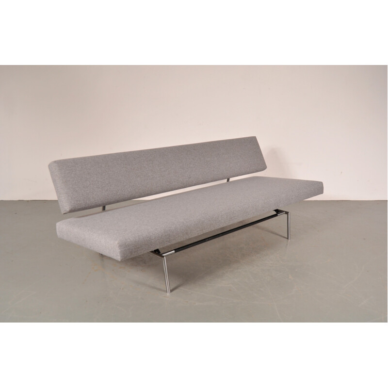 Mid-century 't Spectrum 3-seater sofa in grey fabric and chromed metal, Martin VISSER - 1960s