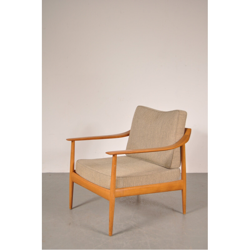 Wooden Knoll Antimott armchair in beige fabric, Walter KNOLL - 1950s