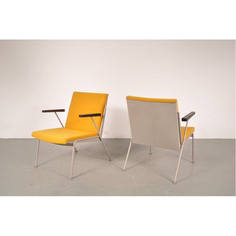 Dutch Ahrend easy chair in metal and yellow fabric, Wim RIETVELD - 1950s