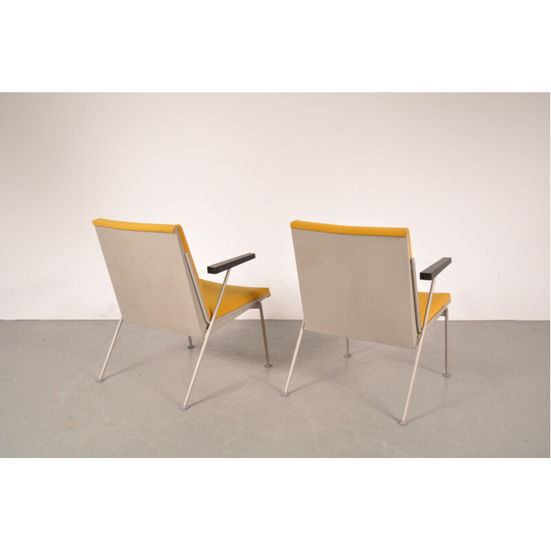Dutch Ahrend easy chair in metal and yellow fabric, Wim RIETVELD - 1950s
