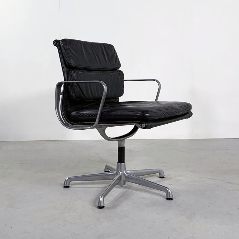 Vintage Swivel Desk Chair EA208 Soft Pad by Charles & Ray Eames for ICF 1970s