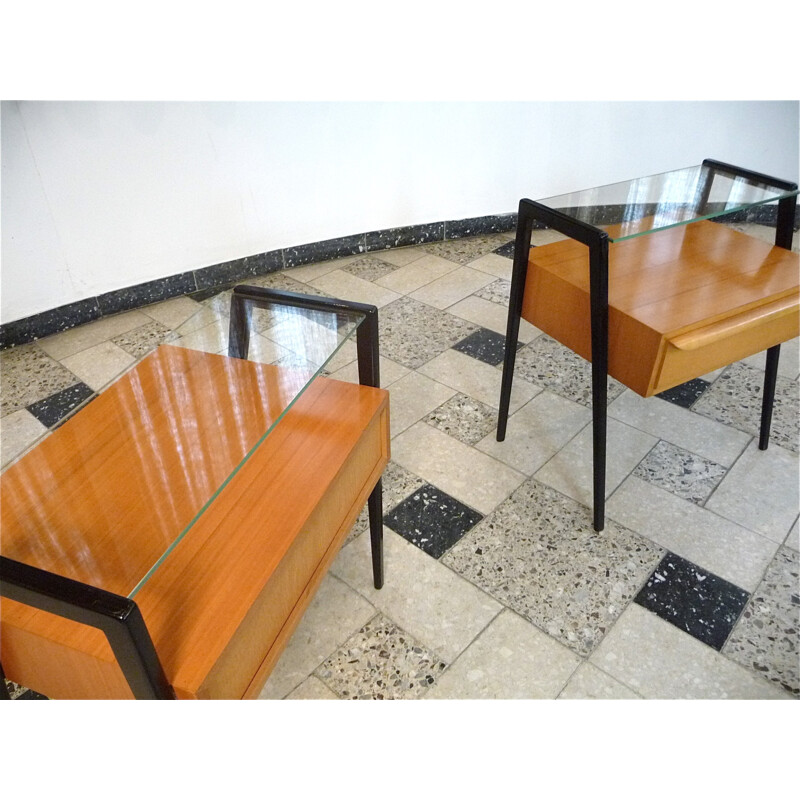 Pair of Italian night stands in lacquered wood and glass - 1960s